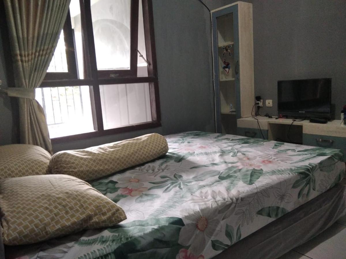 Villa Rr Seroja Kamar Biasa Garung Bagian luar foto