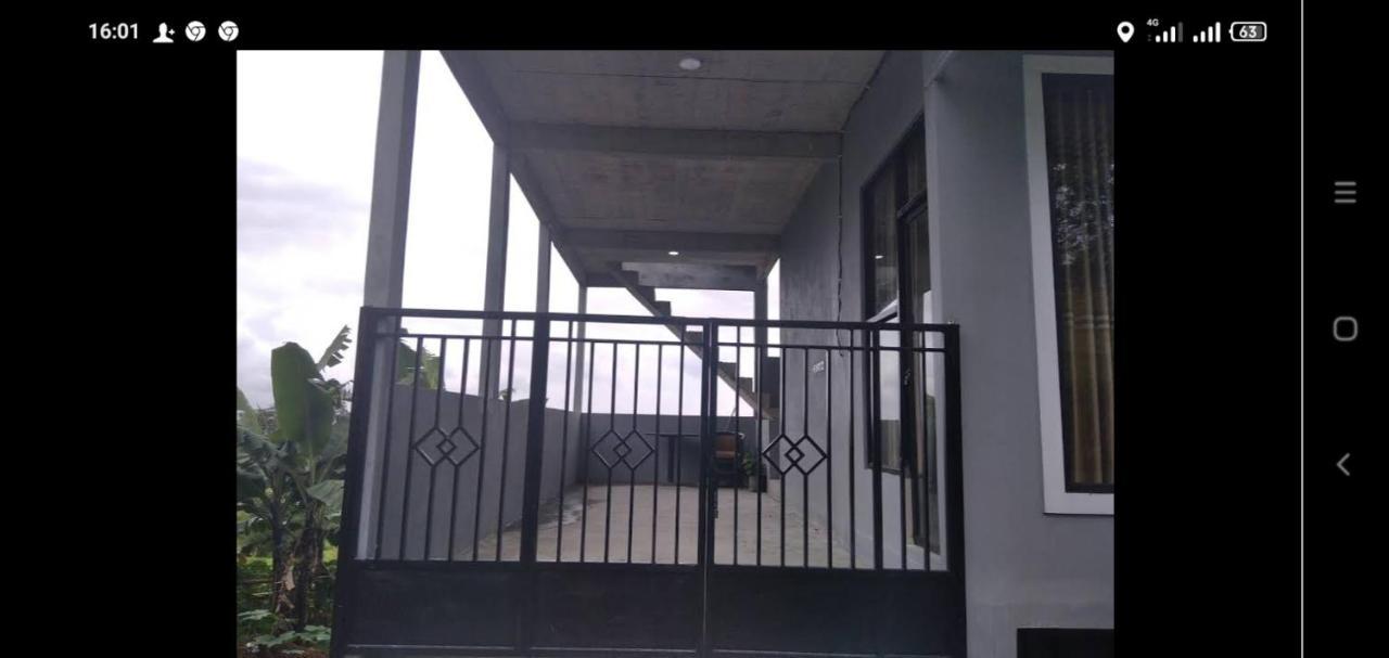 Villa Rr Seroja Kamar Biasa Garung Bagian luar foto
